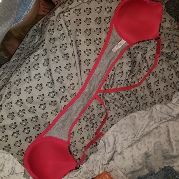 Victoria's Secret Flannel Bra - Picture 3 of 4